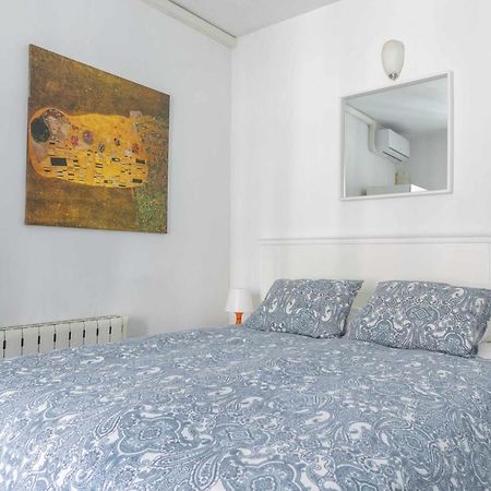 Acogedor Y Centrico Estudio Apartment Madrid Exterior foto