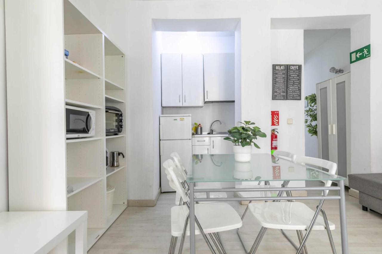 Acogedor Y Centrico Estudio Apartment Madrid Exterior foto