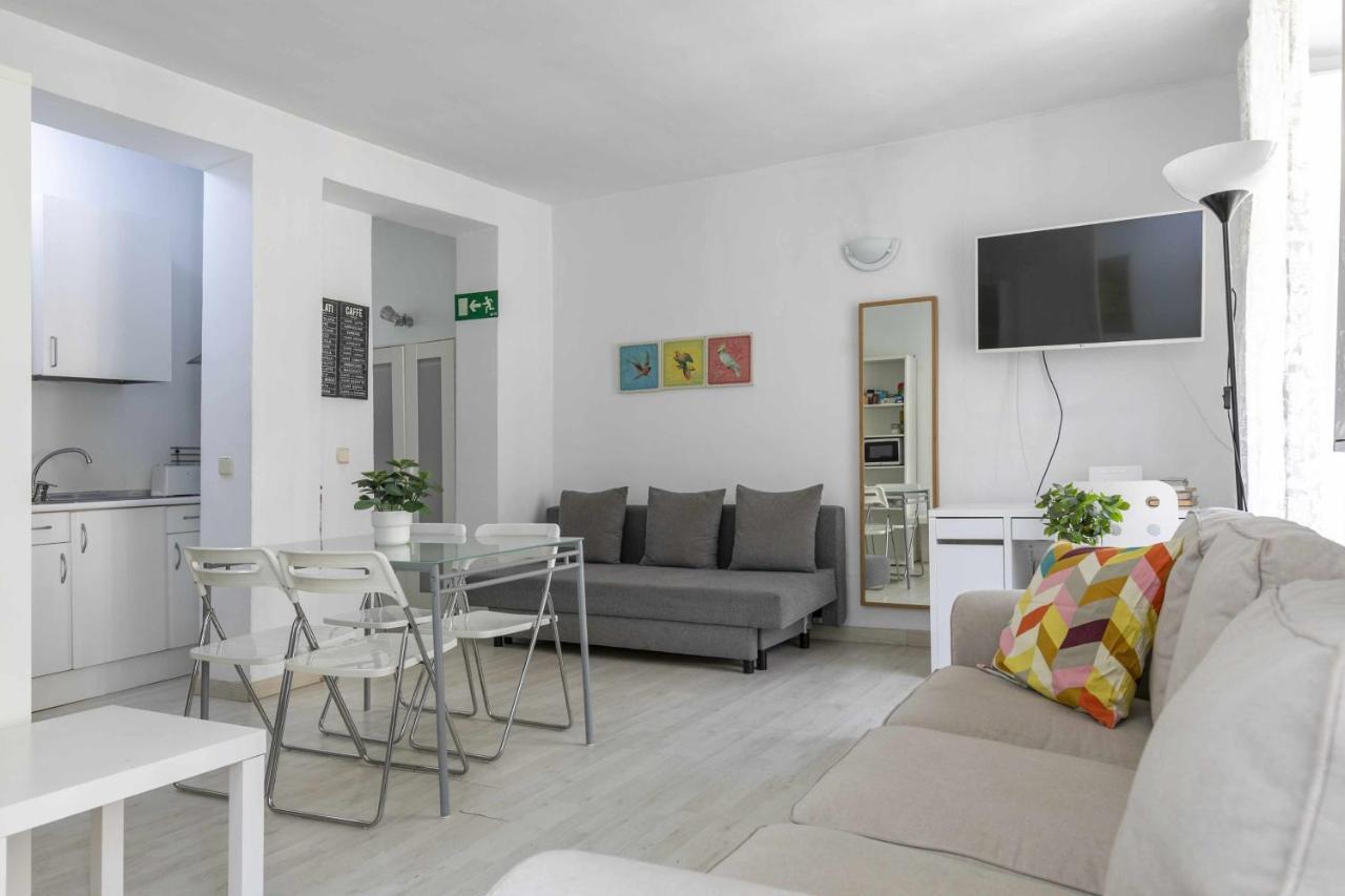 Acogedor Y Centrico Estudio Apartment Madrid Exterior foto