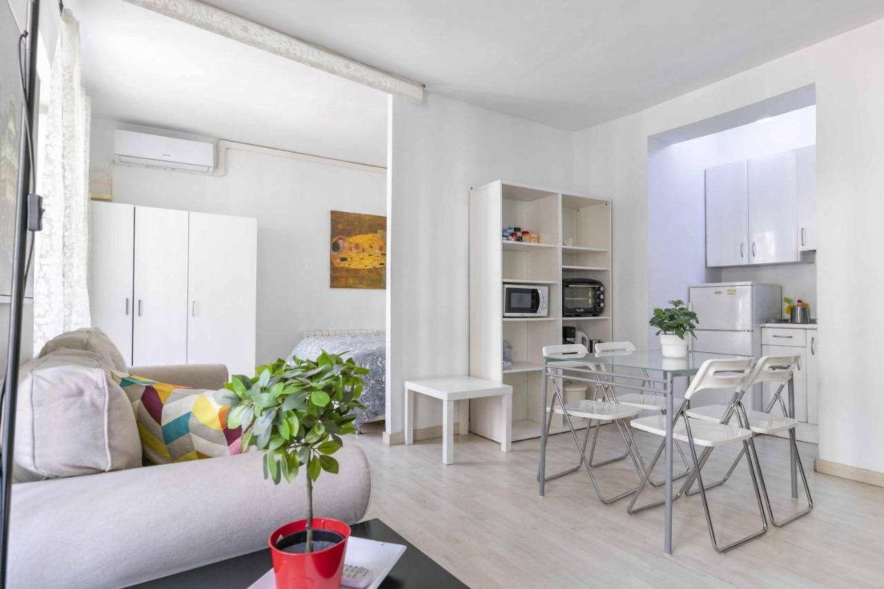 Acogedor Y Centrico Estudio Apartment Madrid Exterior foto