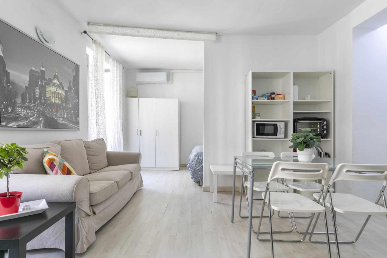 Acogedor Y Centrico Estudio Apartment Madrid Exterior foto